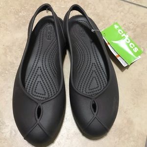 Iconic Crocs Comfort Olivia Flats